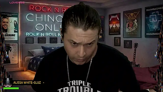 Chat XXX ao vivo de chino_roz