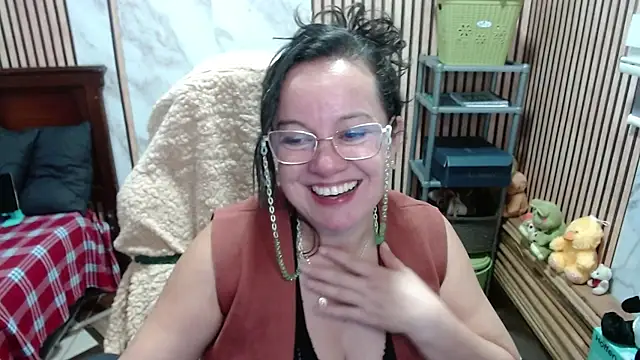 Sonialorens_ Chat XXX live