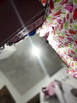 Mila_Morgan: απευθείας συνομιλία ΧΧΧ