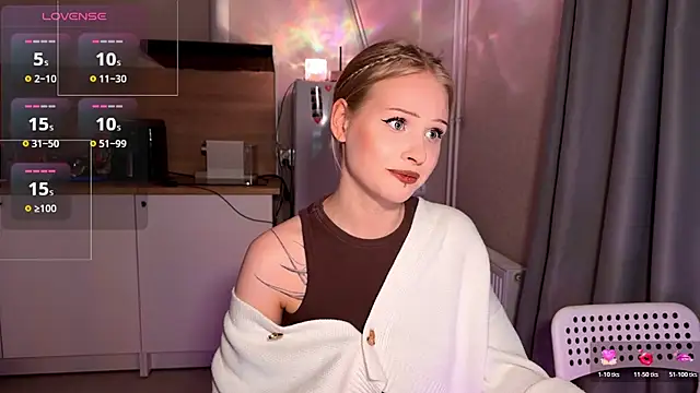 lisa_barbie: онлайн-секс-чат