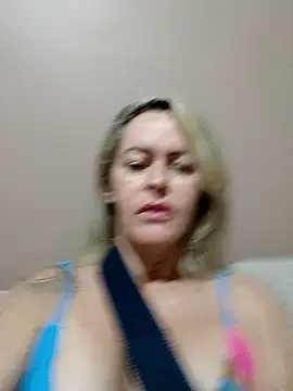 Živý XXX chat Misaudibel