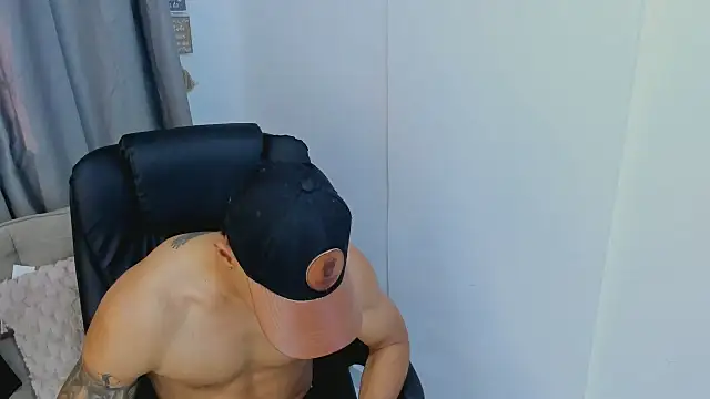 Mr_adrian 网络视讯表演