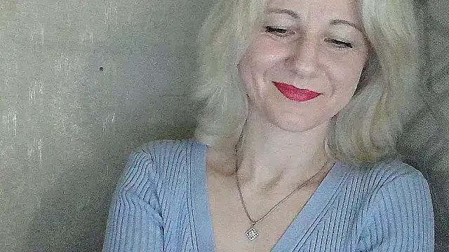 Katerina-Kissa Show in webcam