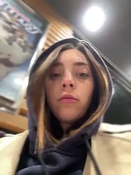 XXX chat uživo modela Your_Badass_