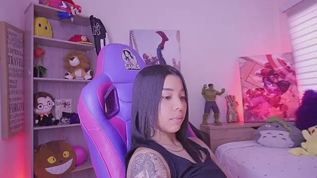 madelyn_rose_ élő XXX-chatje