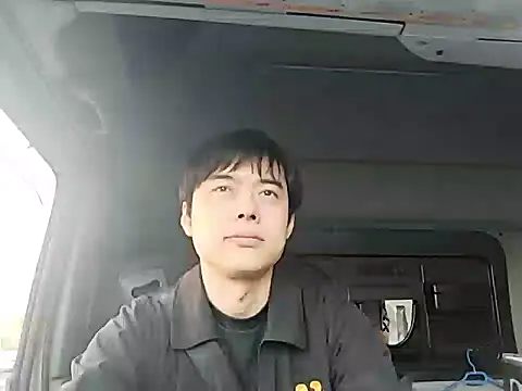 whitebriefboy's Live XXX Chat