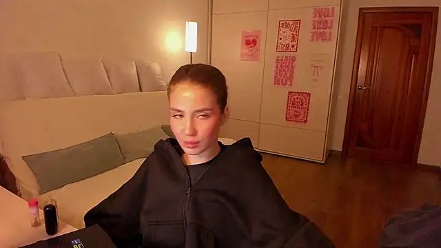 Aurora_Glow21 Live XXX-chat