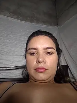 Charlott_smi élő XXX-chatje