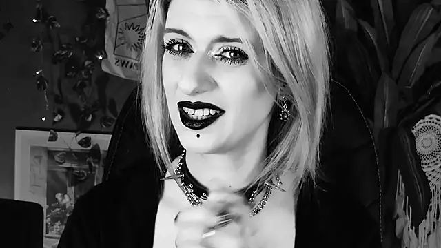 Noah_ElmerX: вебкам-шоу