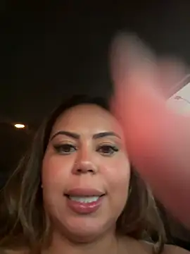 دردشة lariic الجنسية المباشرة