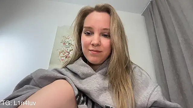 دردشة AIicaparkerc الجنسية المباشرة