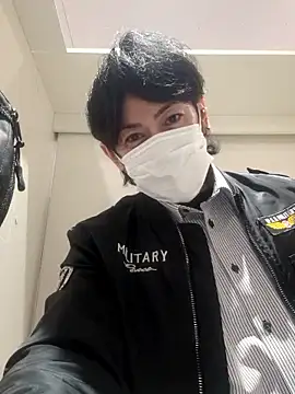 Show modela RYOTA8888888888 na web-kameri