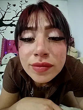 Czat XXX na żywo – Kitty_Melodi