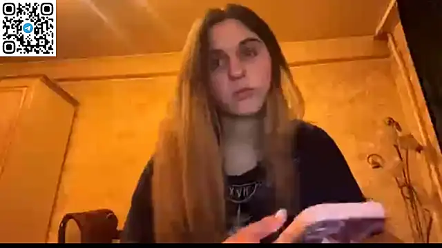 LovelySilk_63 Obrolan Langsung XXX