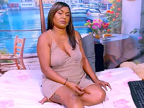 indiansparkle Chat XXX in diretta