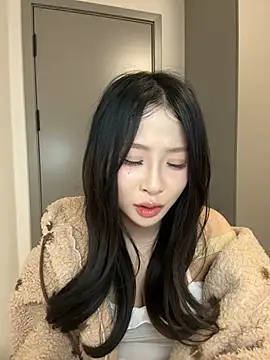 liubaobao666 网络视讯表演