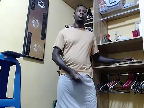 kurtbigcock webcam show