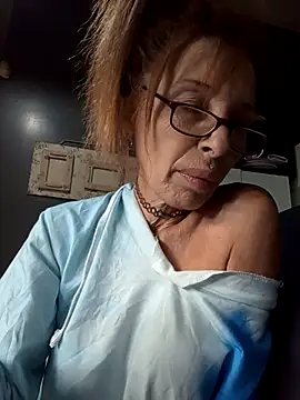 Živý XXX chat FrozenWaffle