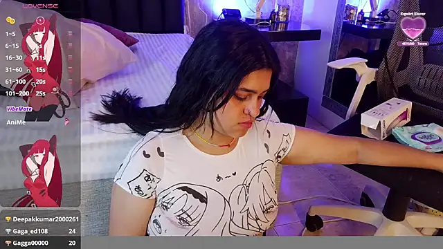 crystaldarliing's Live XXX Chat