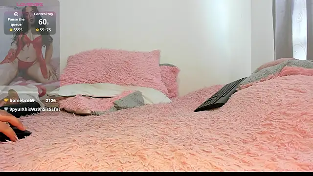 julietabigboobs' Live XXX Chat