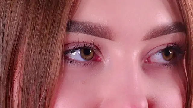 Chat +18 de LorileeRuetz ao vivo