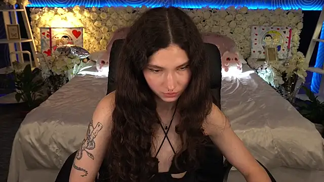 Chat +18 de BabyFlowerr ao vivo