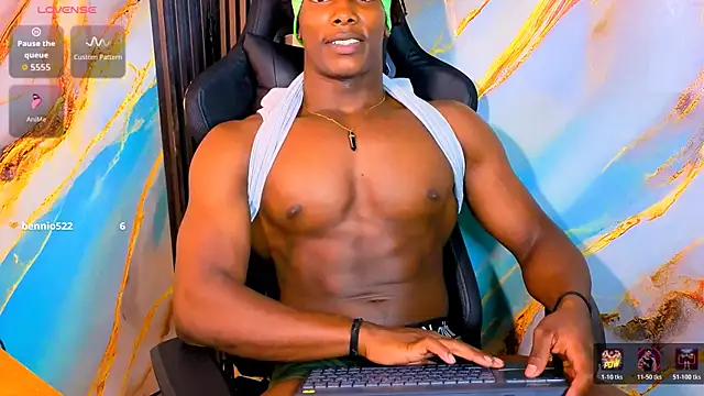 maxmuscle10 – Kamerová šou