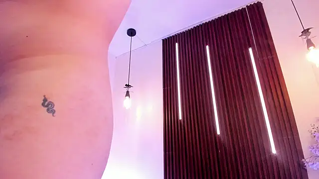 ArianaBaker Live XXX-chat