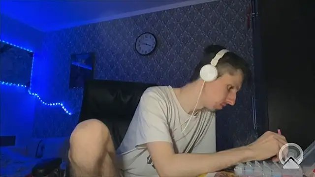 Aki-Laky webcam show