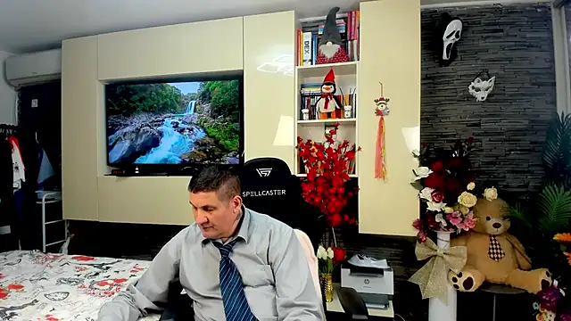 SpartacusDaddy48のウェブカメラショー