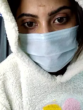 ISHA-STRIP 现场XXX聊天