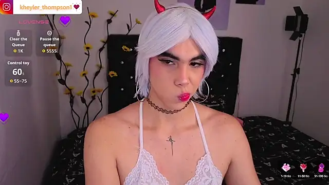 Kheyler_1's Live XXX Chat