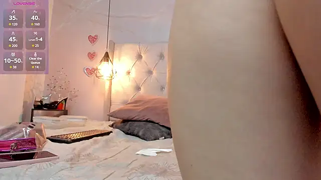 Chatroom XXX en direct de SakuraLee_