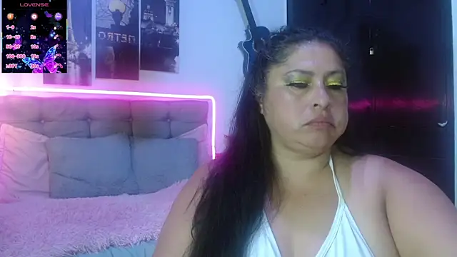 Keyla01_: απευθείας συνομιλία ΧΧΧ