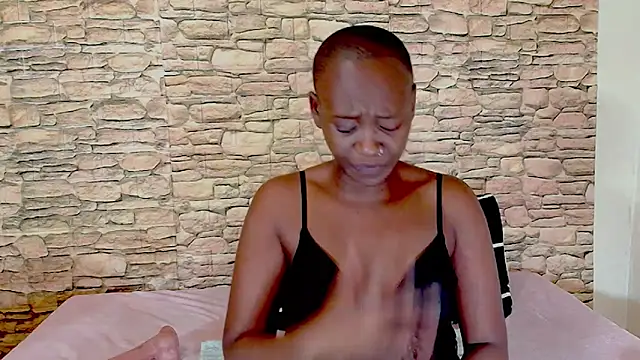 Chat XXX Live EbonyOlive69