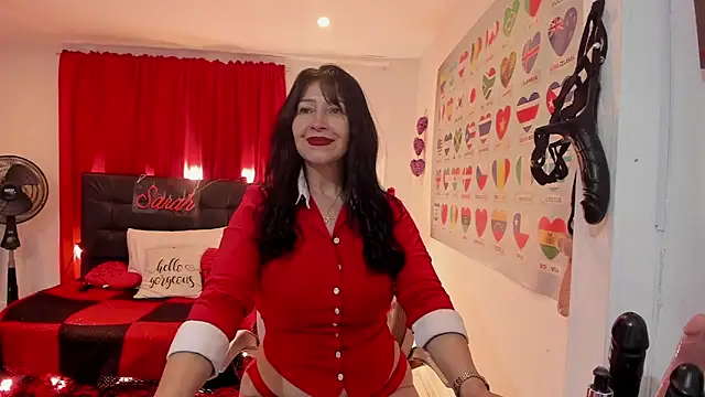 Sarah_teiku Chat XXX in diretta