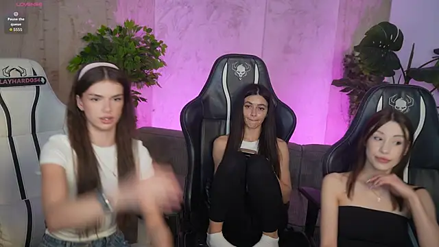 Selena_Glow Live XXX Chat