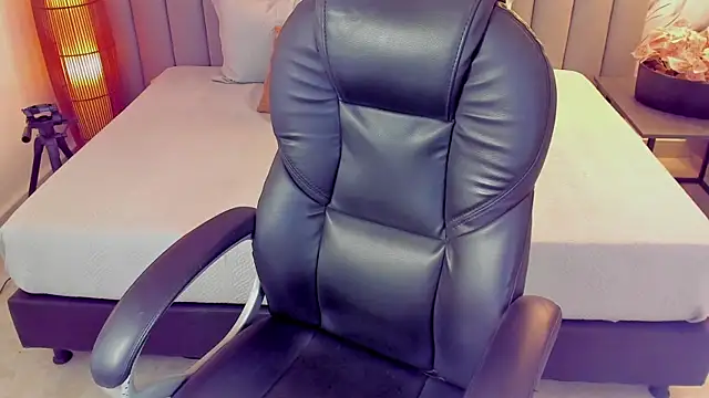 Онлайн чат XXX SamayRyann