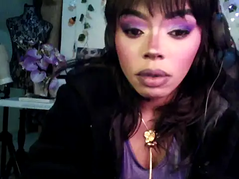 Anaconda2350 Live XXX-chat