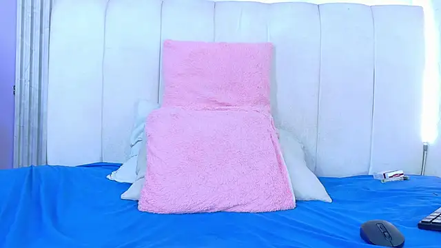 aliisonn_cooper Adlı Modelin Web Kamerası Şovu