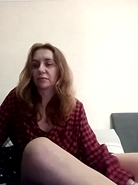 NotForAlll élő XXX-chatje