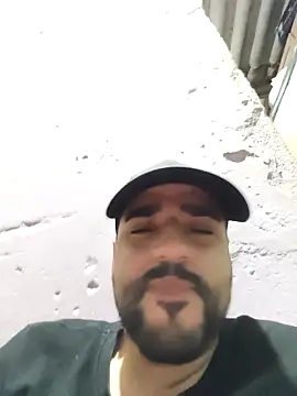 gusto14cm Show in webcam