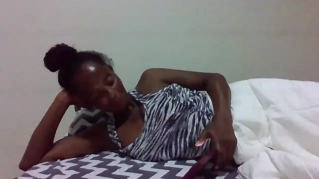 sweets_80 Adlı Modelin Canlı XXX Sohbeti