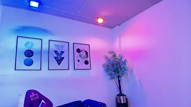 แชท XXX สดของ Maddie_T18