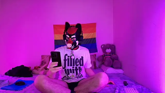 K9_GoodBoy Adlı Modelin Canlı XXX Sohbeti