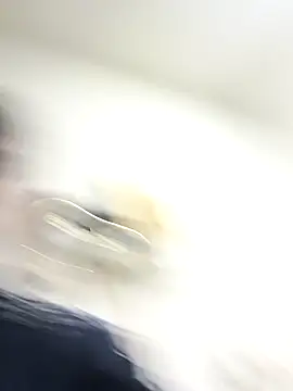 Show modela luccasbdk na web-kameri