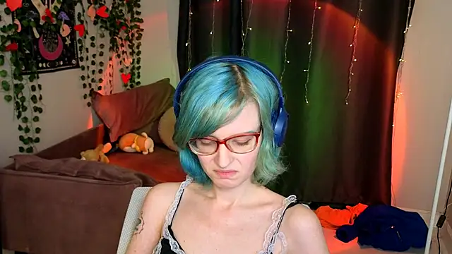 Nika_miu Adlı Modelin Canlı XXX Sohbeti