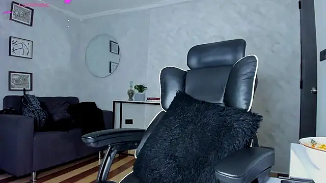 Chat XXX en directo de deyy_madissonn