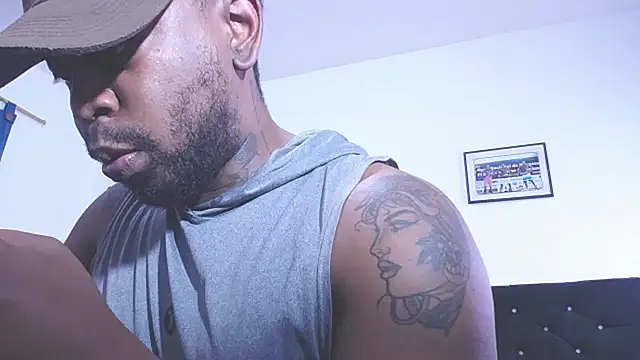 Chatroom XXX en direct de strong__anthony