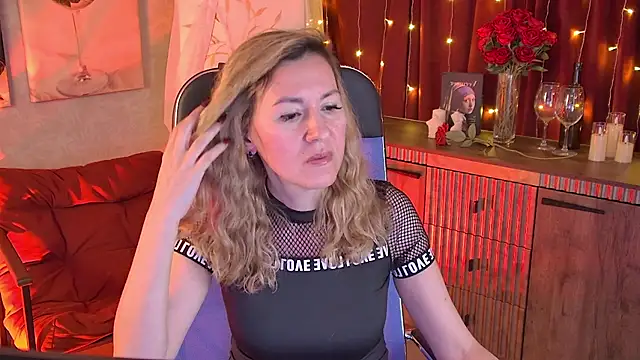 DonnaSmitth 即時 XXX 聊天